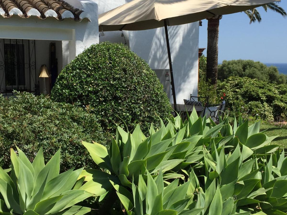 Casa Bahia De Casares Bed & Breakfast Exterior photo